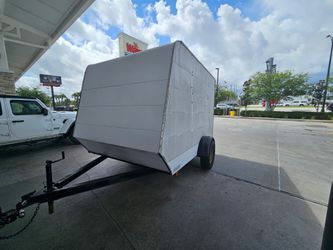 READ FULL DESCRIPTION, TRAILER 6X10 "00" PULLS GREAT NO LEAKS 6FT HEIGHT INTERIOR CLEAN DOCUMENTATION IN HAND ✋️ .