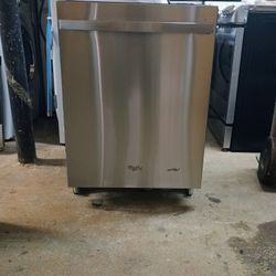 Whirlpool Dishwasher 