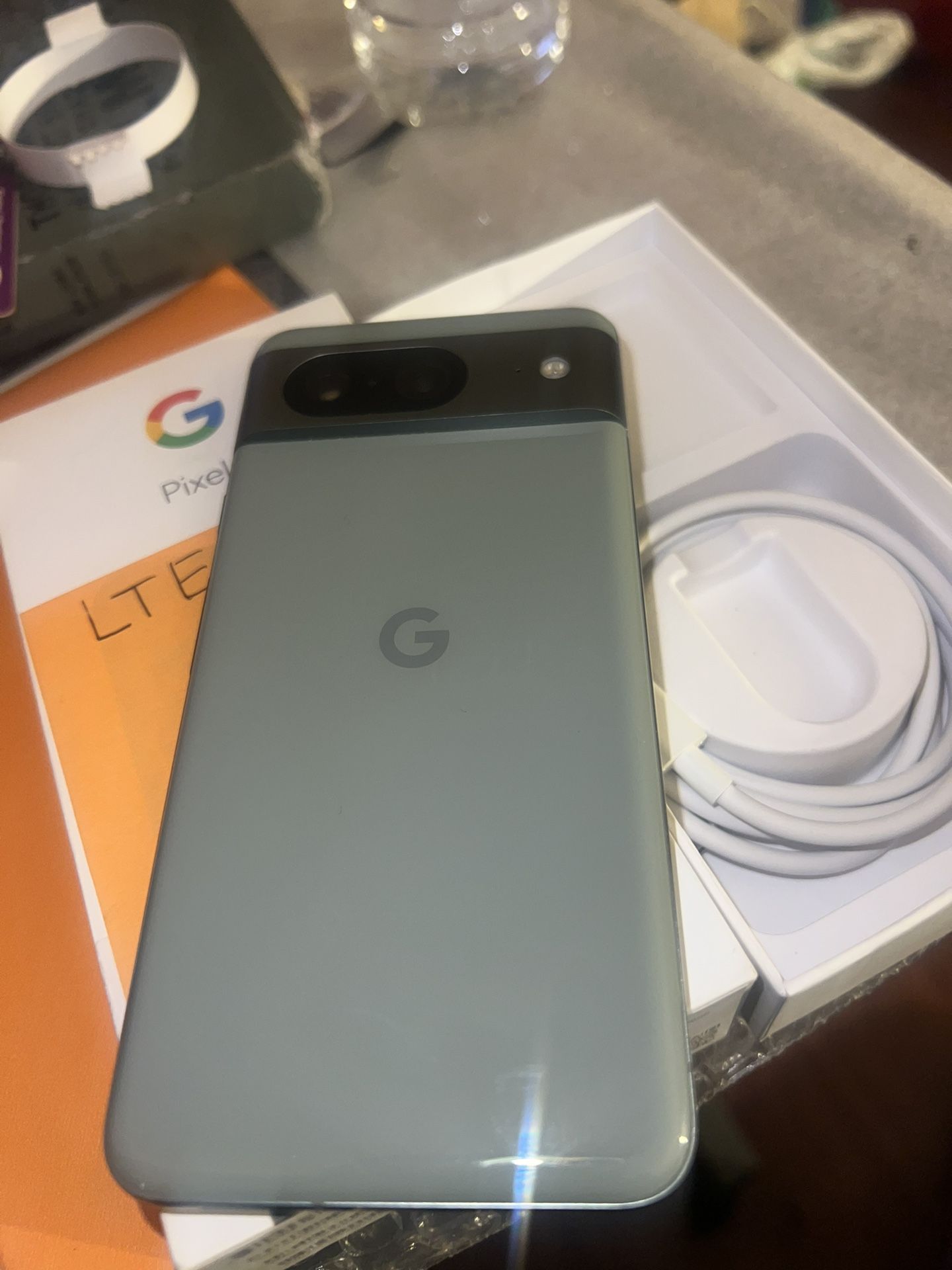 LTE Google Pixel 8