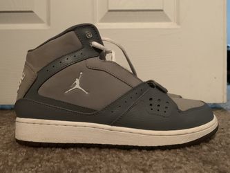Nike Jordan’s Size 6.5Y