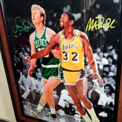 MAGIC JOHNSON AND LARRY BIRD SIGNED 16X20 PHOTO BECKETT AUTHENTICATED