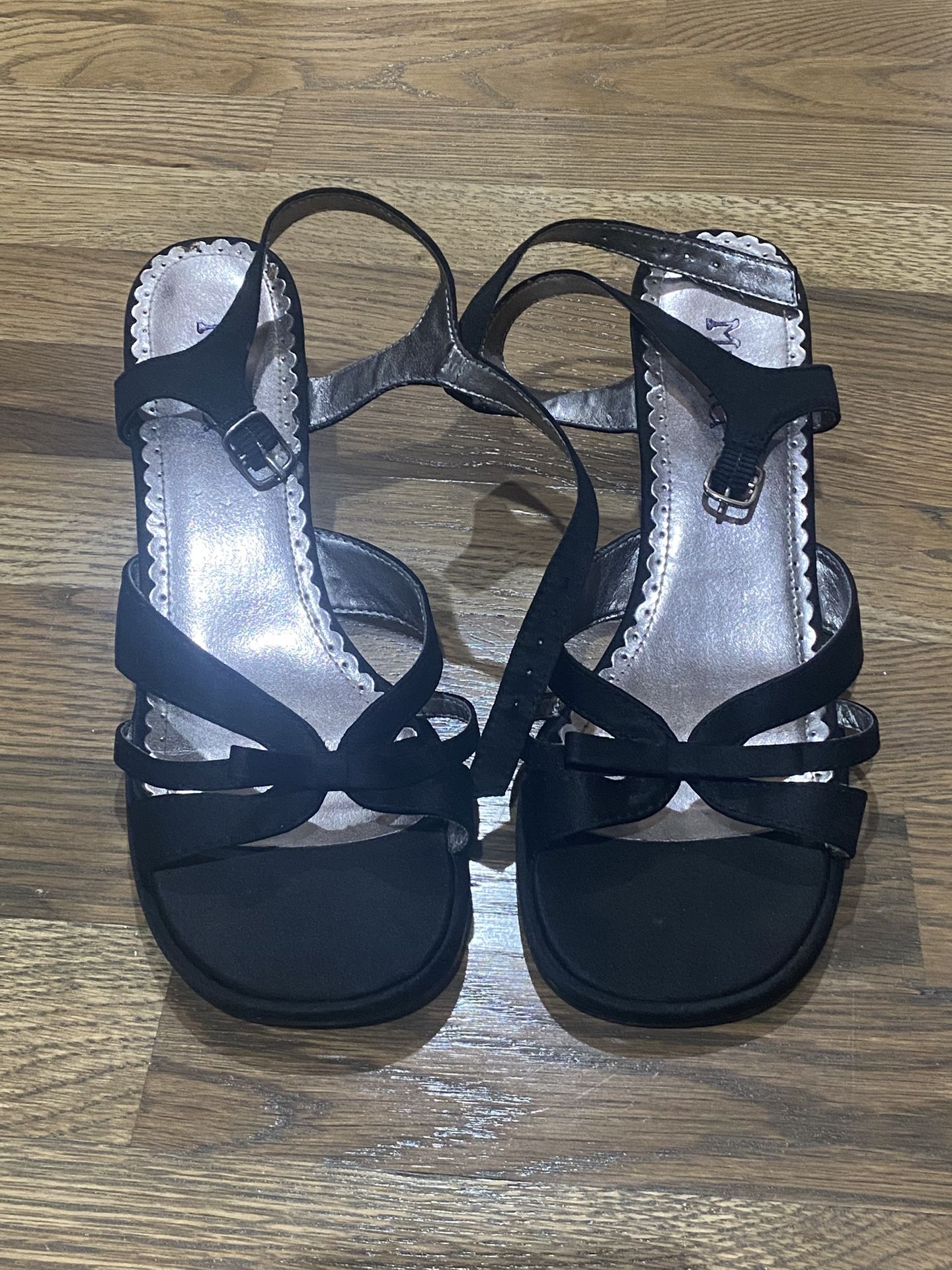 Black Low Heel Shoes