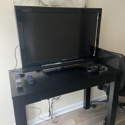 32 inch Sony TV + Roku