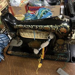 Singer Sewing Machine