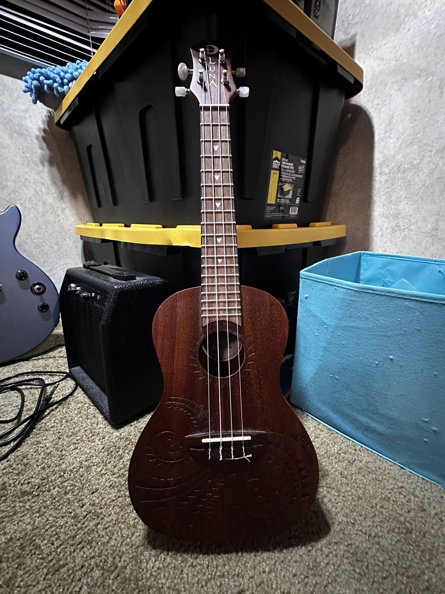 Luna Mahogany Tattoo Ukulele