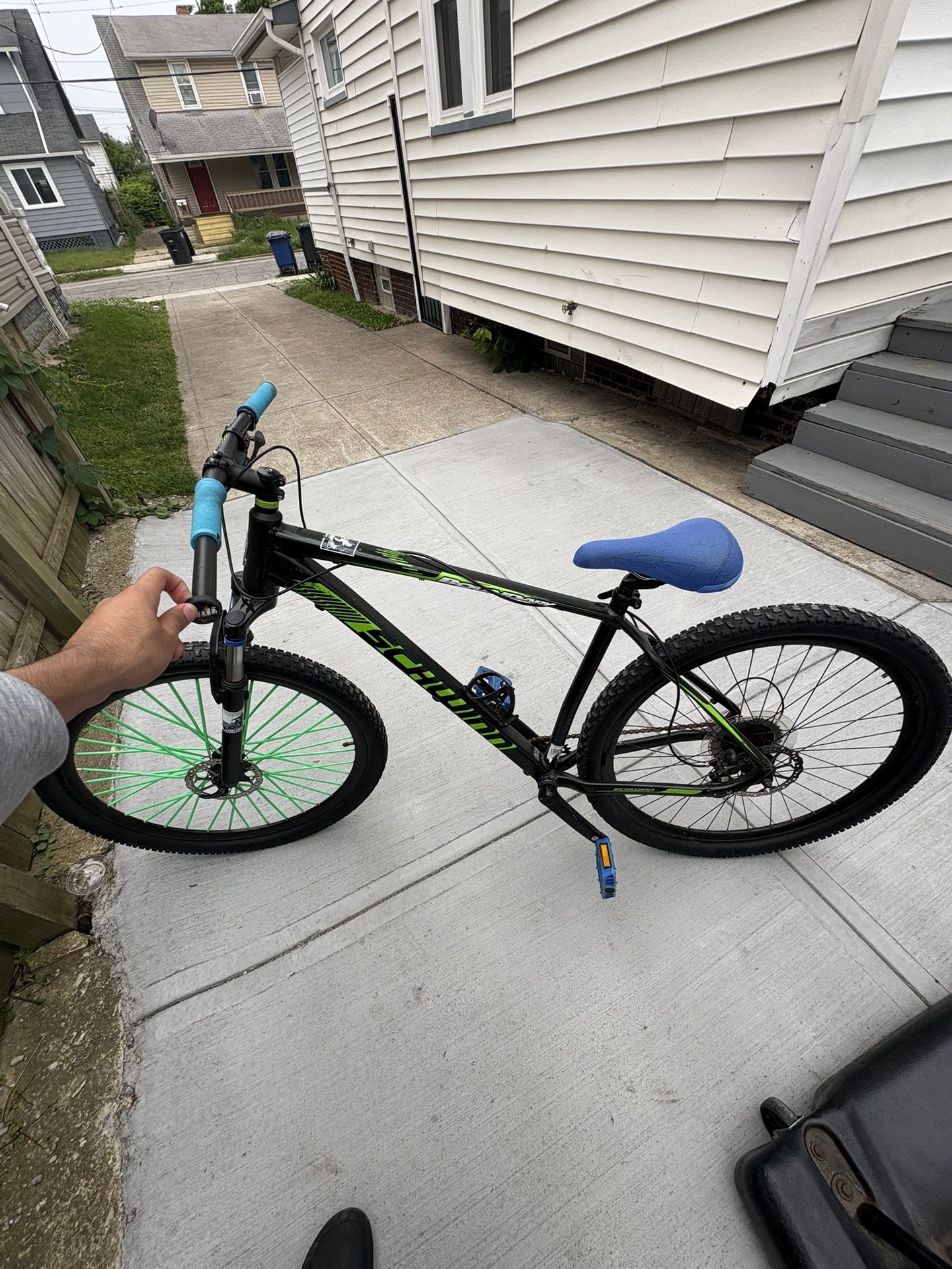 Schwinn mountain bike
