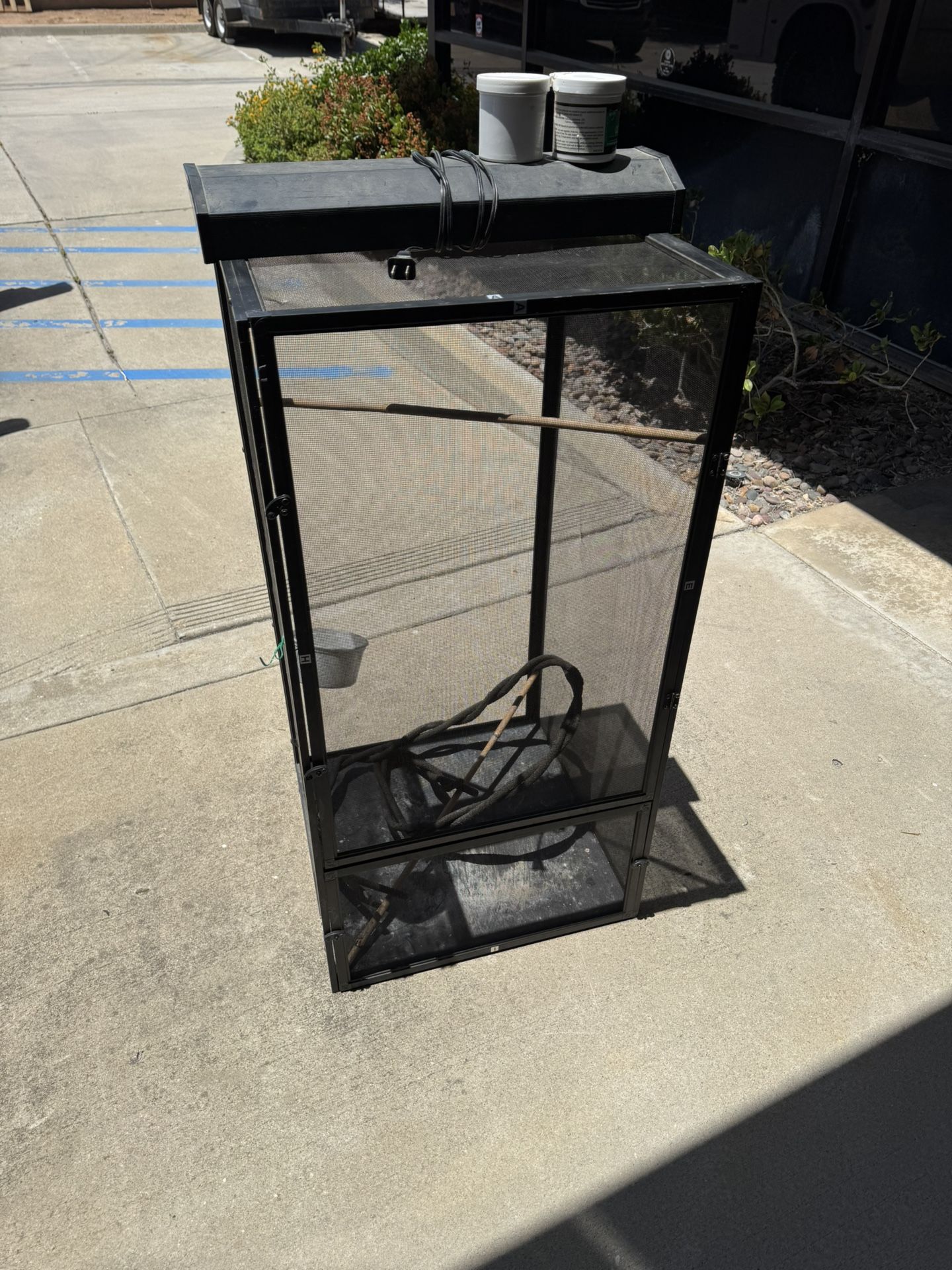 Reptibreeze Screen Cage For Chameleon.