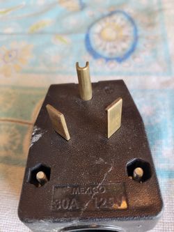 R.V. 30 AMP Replacment Plug