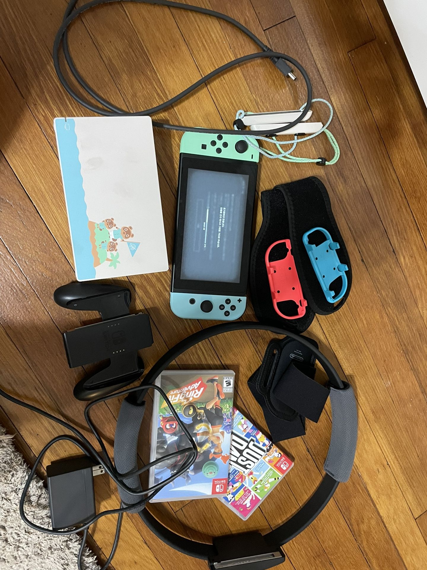 Nintneto Switch And 2 Games