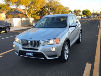 2013 BMW X35i  LOW LOW MILES