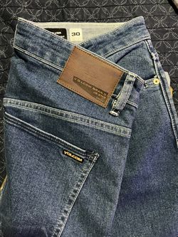 Denim Jeans 👖 Levi’s + Volcom