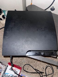 PlayStation 3 W/4 Games