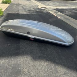 Roof Box 
