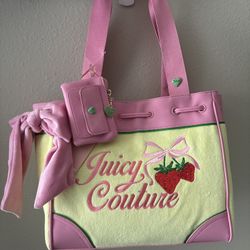 Viral Strawberry Juicy Couture Yellow & Pink Daydreamer 