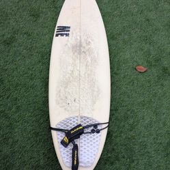 Epoxy surfboard 6'2"