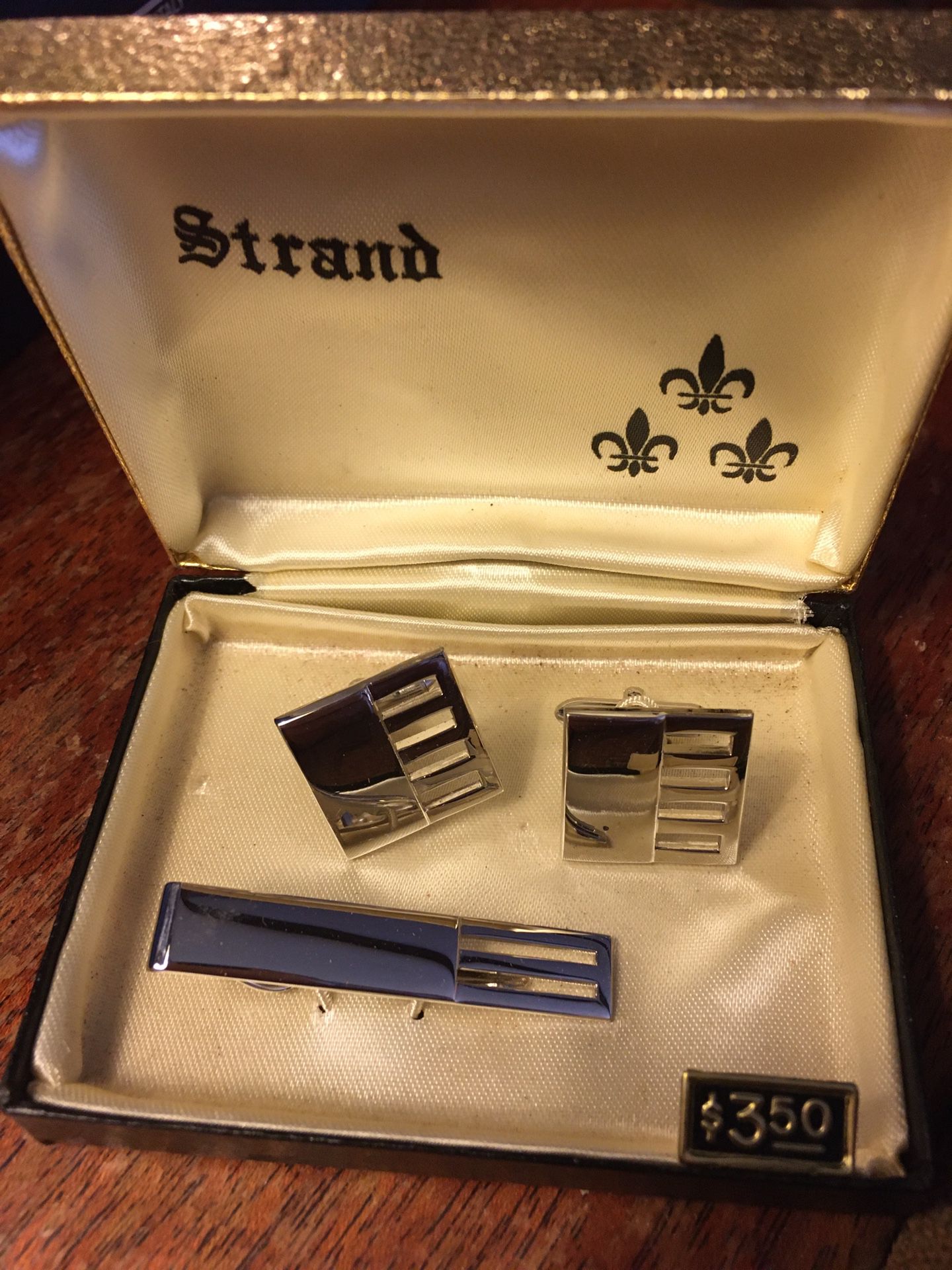 Strand Cufflinks and Tie Clip boxed Vintage