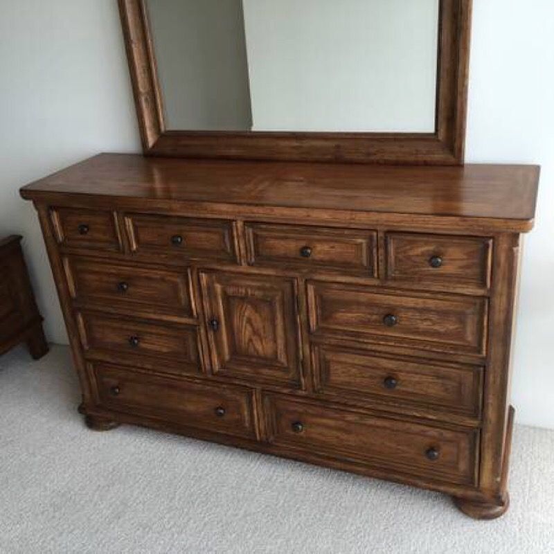 Lane All Wood Bedroom Set for Sale in Glenview, IL OfferUp