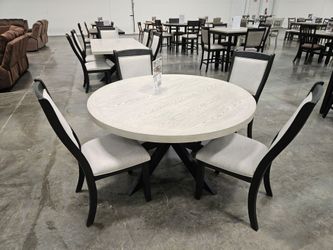 Brand New Dining Table Round W/ 4 Chairs 54 x 30H $589