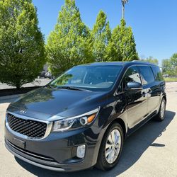 2017 KIA Sedona