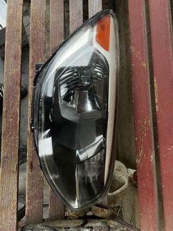 2017 Kia Soul Headlights