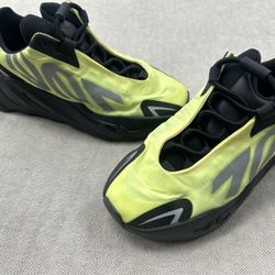 Men’s Size 4.5 -Adidas Yeezy Boost 700 MNVN Phosphor FY3727