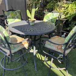 Patio Furniture Set 5pc cast Aluminum.. Bar High .. 