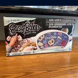 Easy Bake Ultimate Oven 