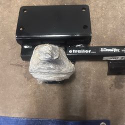 Car Tow Hitch For Infinity G35 