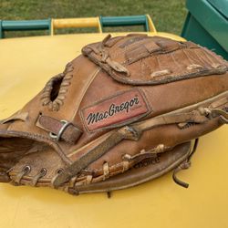 Mc Gregor  Baseball Glove