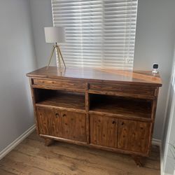 Custom Shelf Storage 
