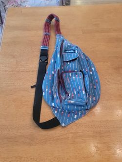 2 Kavu Sling Bags