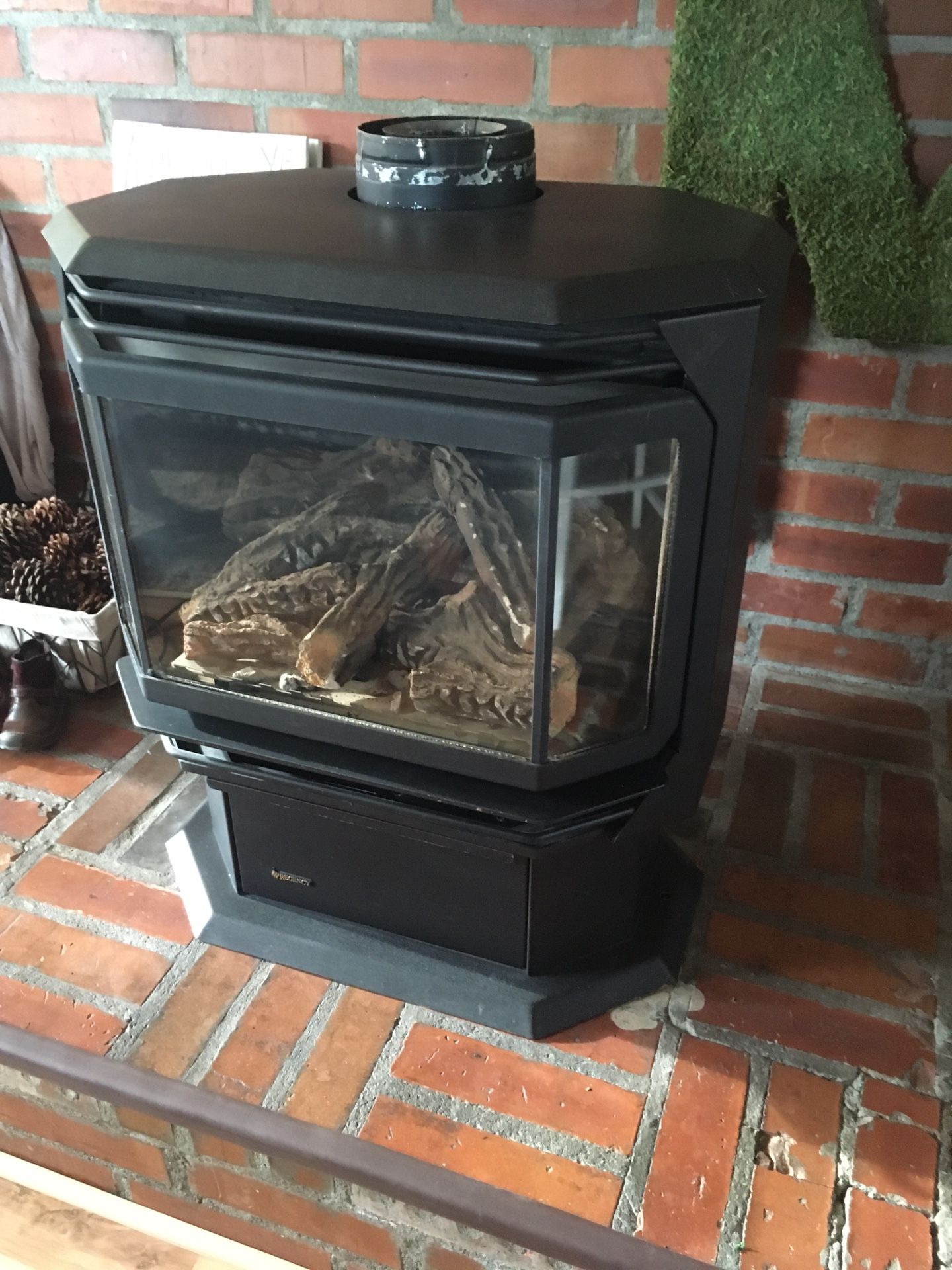 Propane Fireplace for Sale in Snohomish, WA OfferUp