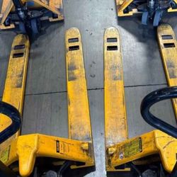 Cheap Pallet Jacks $199-249 Ea Used But Works 