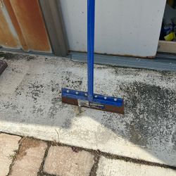 Floor Scraper