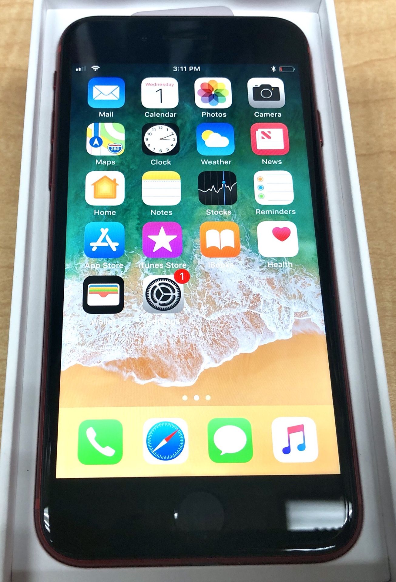 Apple IPhone 8 - 64GB - Sprint - Red - A1863( MRRT2LL/A) - NEW , OPEN BOX - *GOOD IMEI, No iCloud lock*