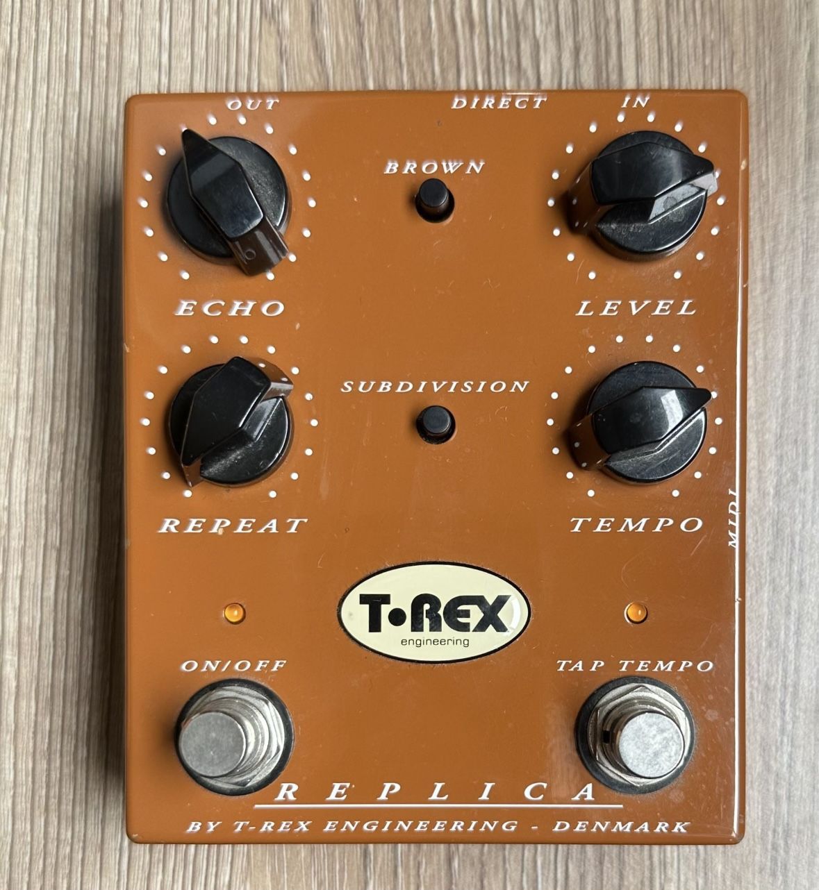 T Rex replica delay