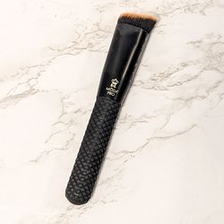 MŌDA Pro Chisel Makeup Brush, Black