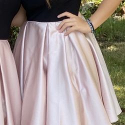 OFF THE SHOULDER. PINK. BLACK. DRESS. SHORT. SNOWBALL. LIGHT. PRETTY. 