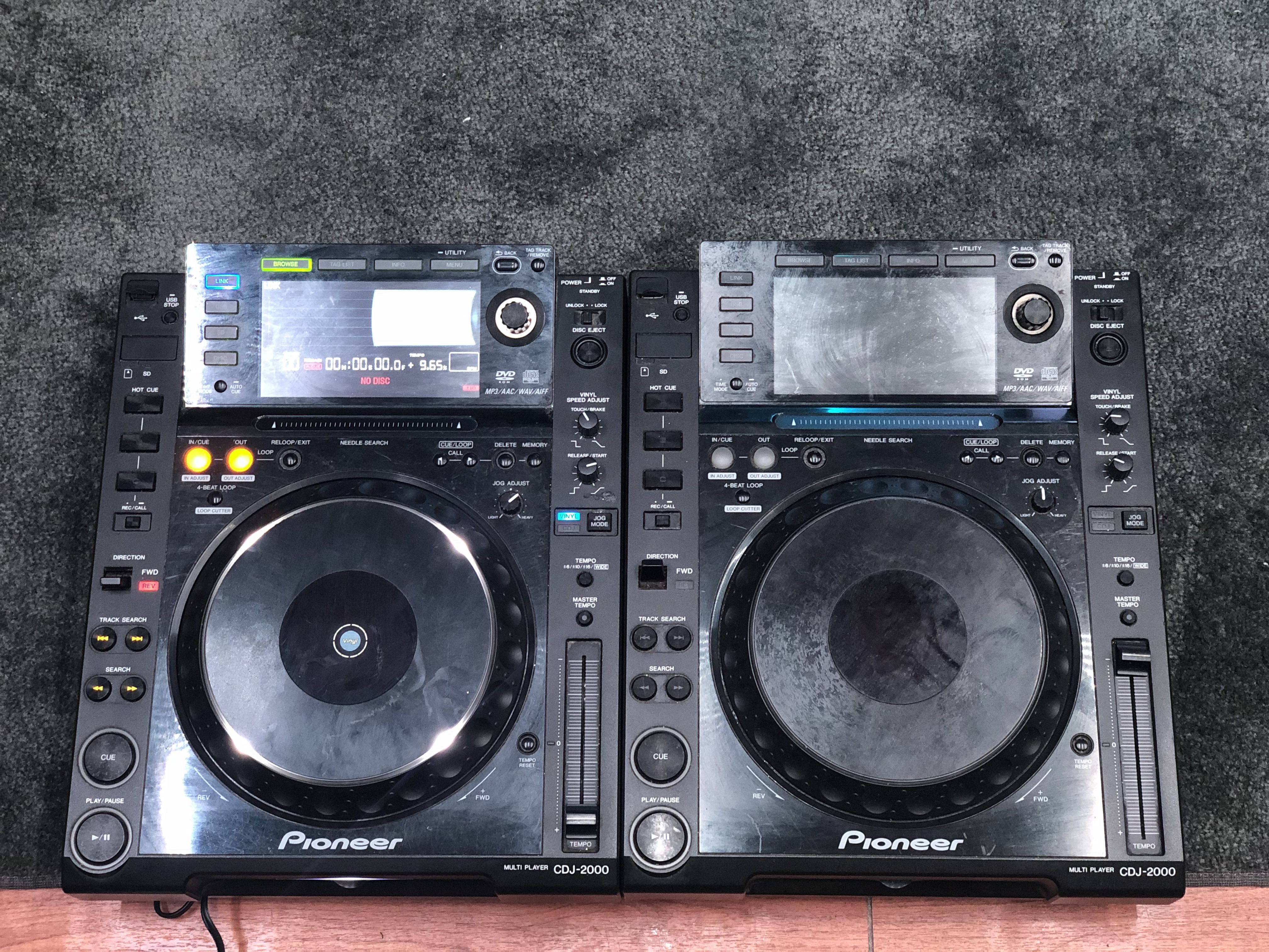 Pioneer cdj 2000 multiplayer one works other for parts Avail today