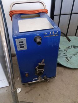 Carpet cleaner