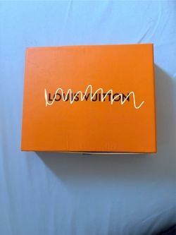 Luxury L V wallet  UA!!!