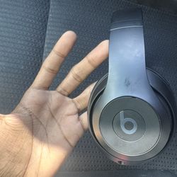 Beats Studio Pro