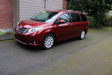 2011 Toyota Sienna