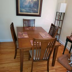 GATHER ROUND THE TABLE