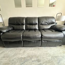 Black 89" Power Reclining Sofa with USB Port