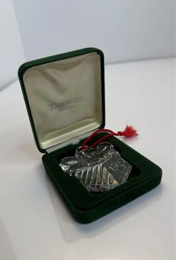 WATERFORD Crystal CHRISTMAS MEMORIES Ornament 1996 GIFT BOX Fifth Edition