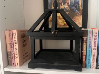 Wooden display box