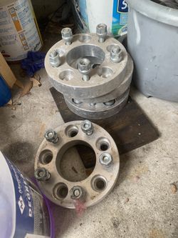 five lugs spacer 5x4.75