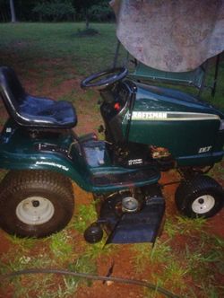 Craftsman Lawn Tractor