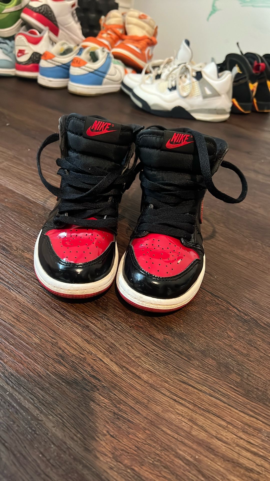 Boys Nike Jordan Shoe Size 13